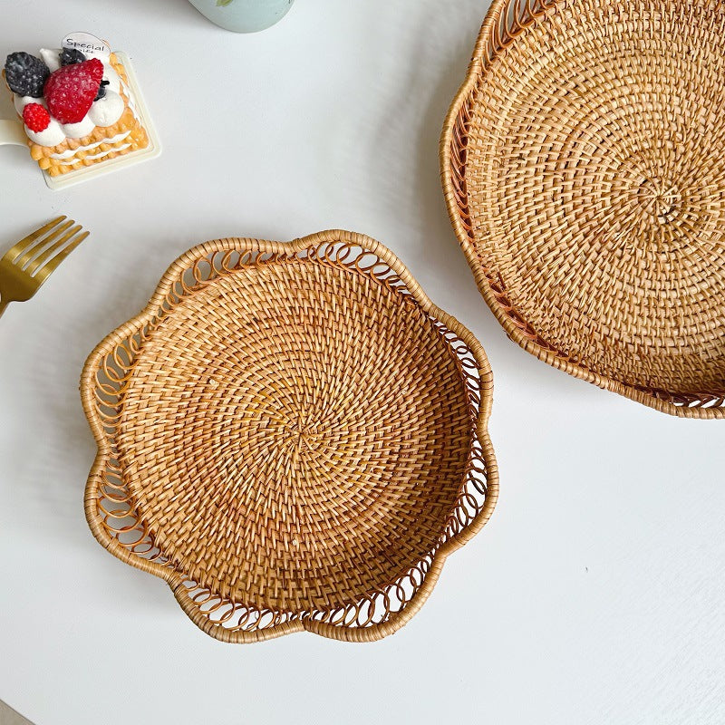 Zenyara Rattan Weaving Creative Fruit Plate, Storage Box